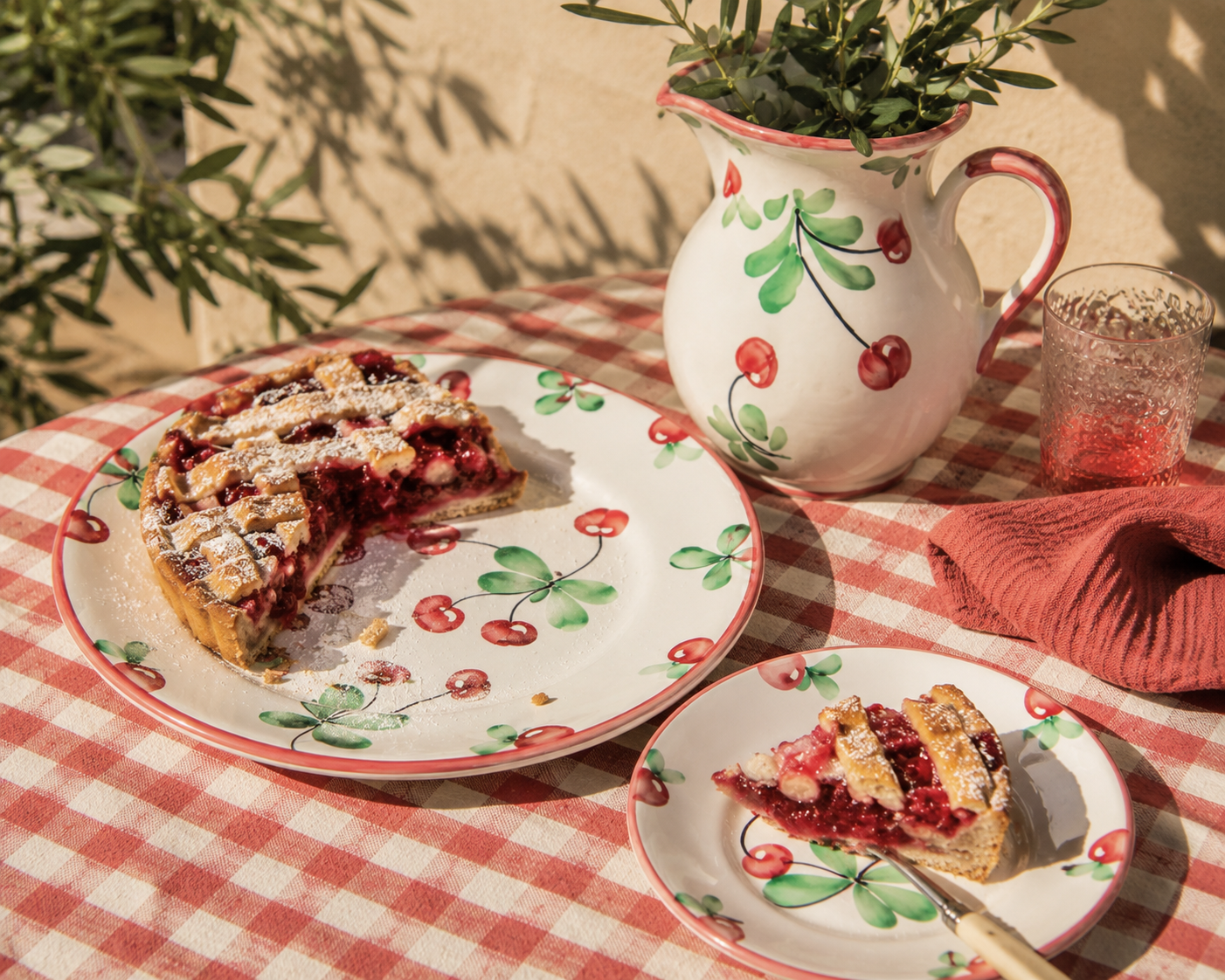 Ciliegia dessert plate